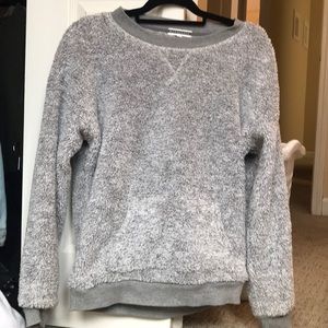 Fuzzy pullover